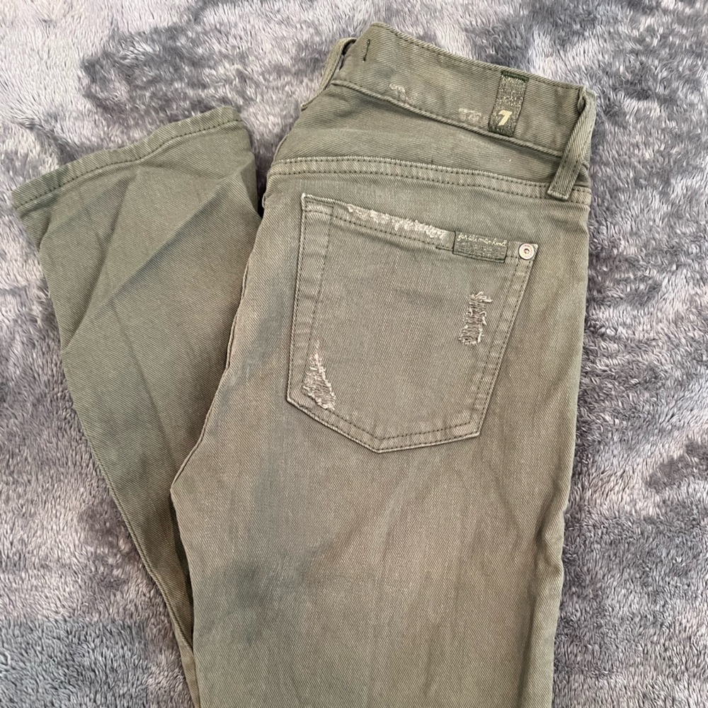 Olive Boyfriend Jeans